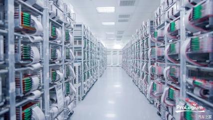 奔馳與輝能科技聯(lián)手 固態(tài)電池與網(wǎng)絡(luò)技術(shù)革新驅(qū)動(dòng)未來(lái)出行